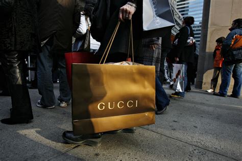 kering buys gucci|gucci quartr.